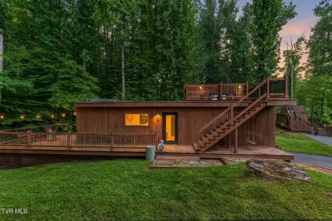 Privately Gated Apartment Estate
