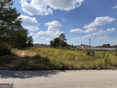 Commercial Land