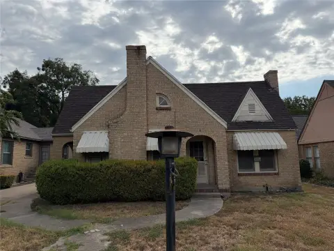 Brick Duplex Near TCU