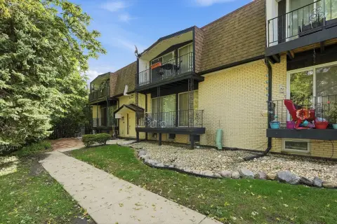 4-Unit Quadplex with Garage