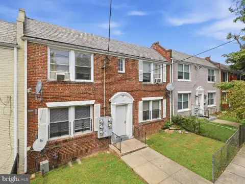 4-Unit Brick Quadplex