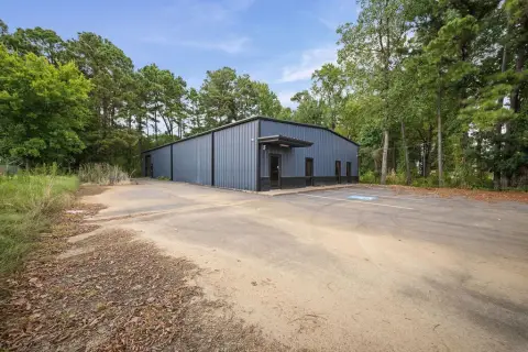 Insulated Warehouse with Loading Dock