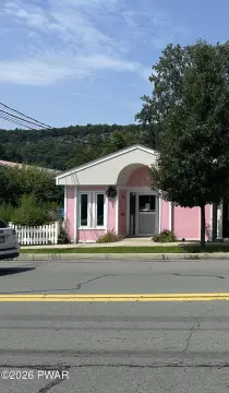 Two-Unit Storefront Suite