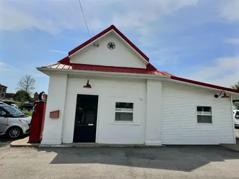 Kentland Commercial Space For Sale