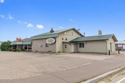 Versatile Commercial Property in New Richmond