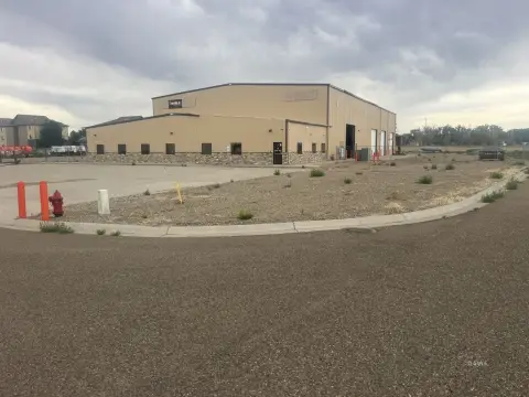Flex Space with Drive-Through Shop Bays