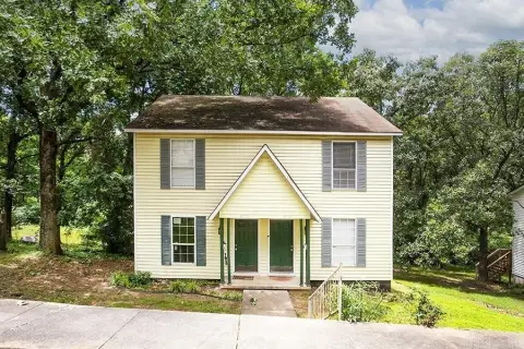 Updated Duplex Townhouse