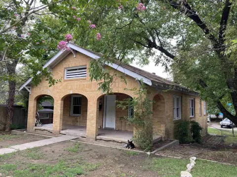 Two-Unit Residential Income Duplex