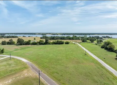 Lake Limestone Overlooking 1.342 Acre Lot