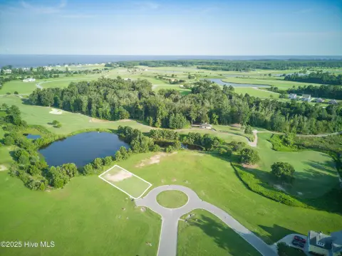 Land in Gated Golf Community