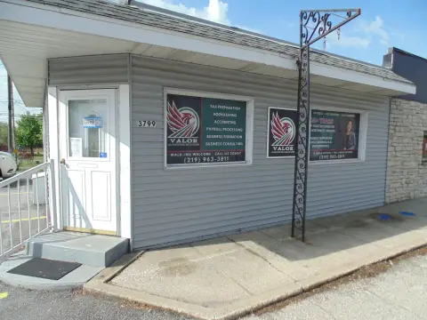 Lake Station Office Building For Sale