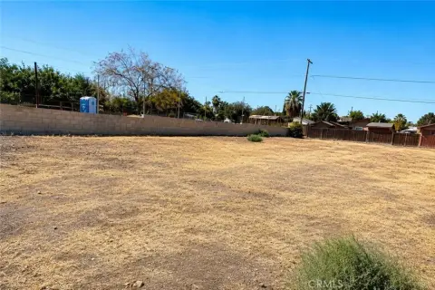 Residential Lot in Established Neighborhood