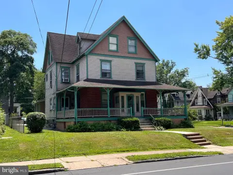 Four-Unit Apartment Building