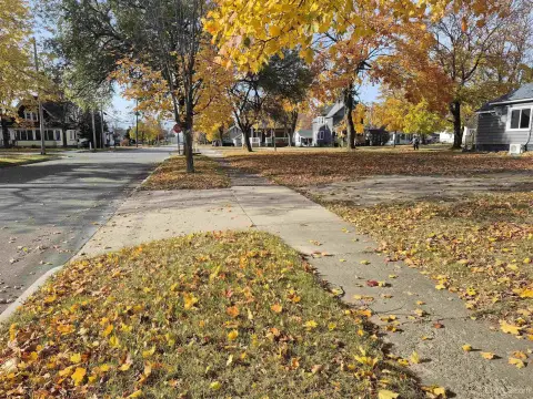 Escanaba Vacant Residential Land