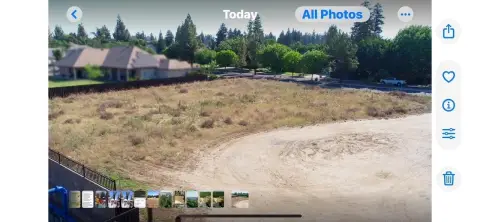 Residential Land in River Glen