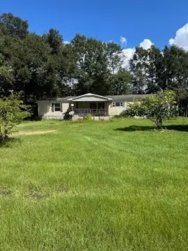 Six-Lot Mobile Home Park