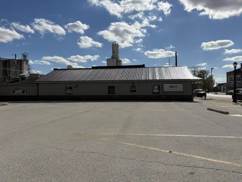 Rockford Commercial Property For Sale