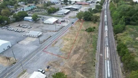 Commercial Land with Utility Access