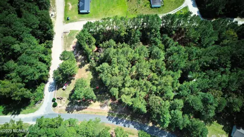 Elizabethtown Land Near Amenities