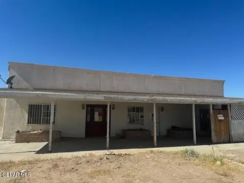 El Paso Retail/Auto Property
