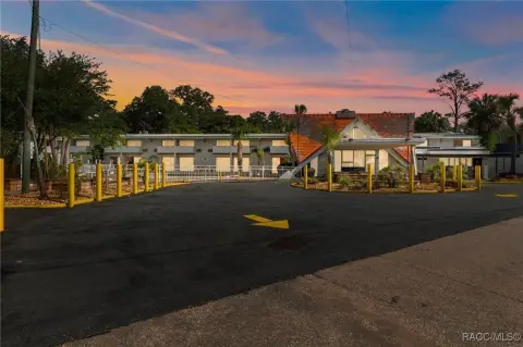 Historic 40-Room Motel
