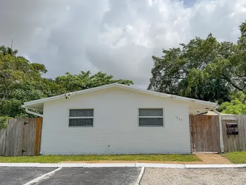 Renovated Duplex with Separate Meters