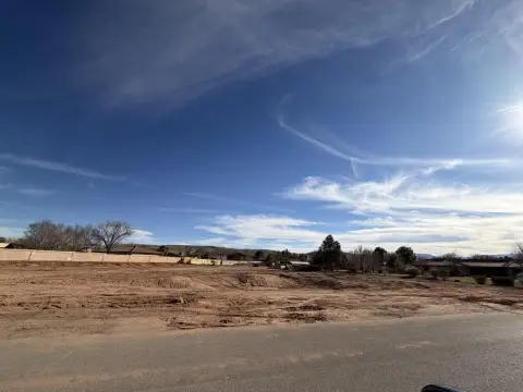 Spacious Lot on Sugar Leo Road