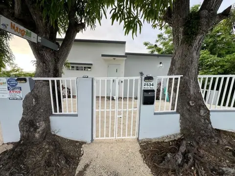 Three-Story Duplex with Terraces