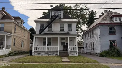 Three-Unit Triplex Property