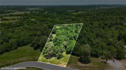 Fayetteville Land in Blackberry Ridge