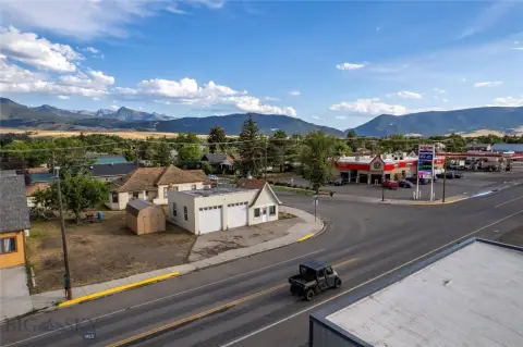 Commercial Land With Existing Shop