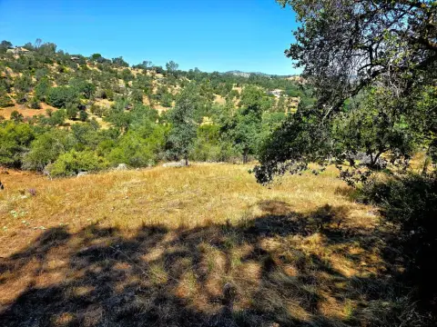 Coarsegold Acreage with Mountain Views