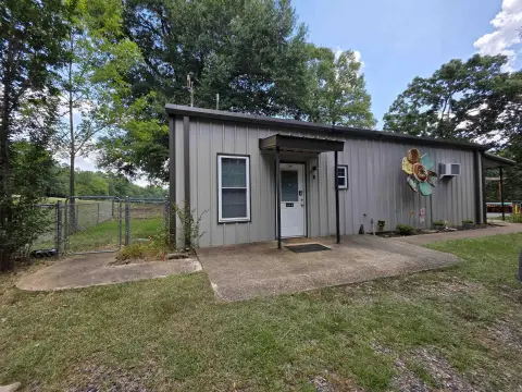 Two-Unit Duplex on Prairie Creek