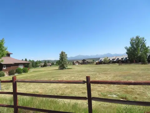 Spacious Lot with Mountain Views