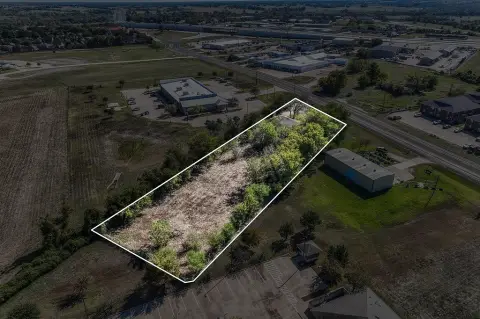 Fully Fenced Commercial Development Land