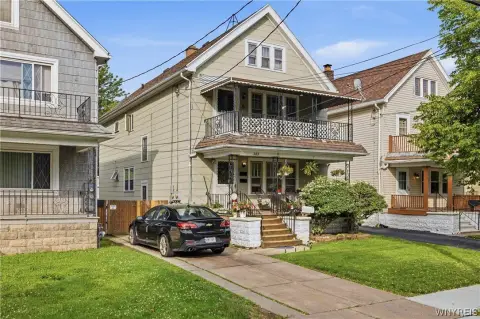 Duplex with Identical Two Units
