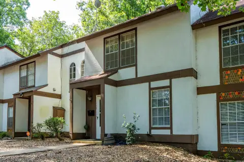 Furnished Townhome with Private Patio
