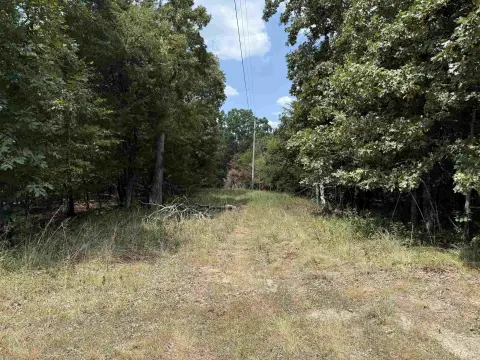 Mountain-View Recreational Land Parcel