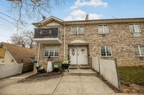 Two-Unit Residential Income Duplex