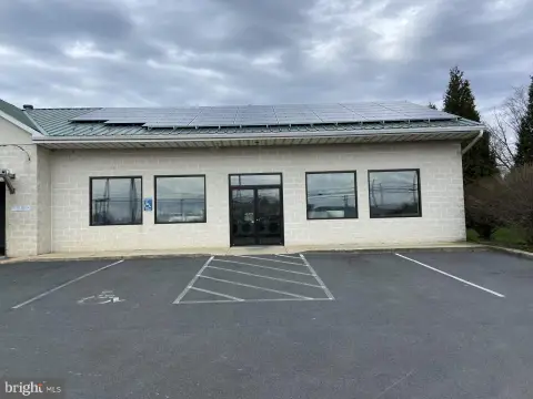 Commercial Space Near Intercourse