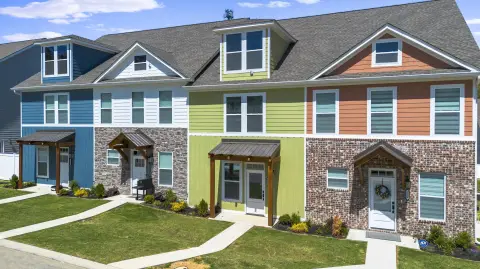 New Quadruplex Townhome-Style Investment