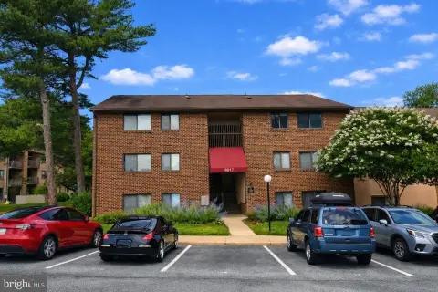 Top-Floor 2BR Condo Rental