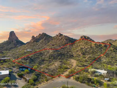 Tucson Land with Mountain Views