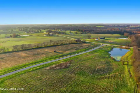 Stunning 5-Acre Homesite in Shelbyville
