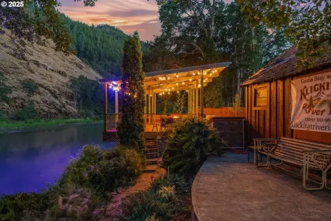 Turnkey Riverfront Lodging Business