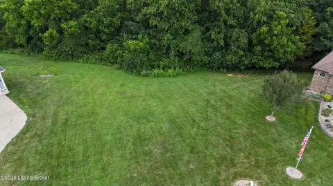 Residential Land in Fisherville, KY