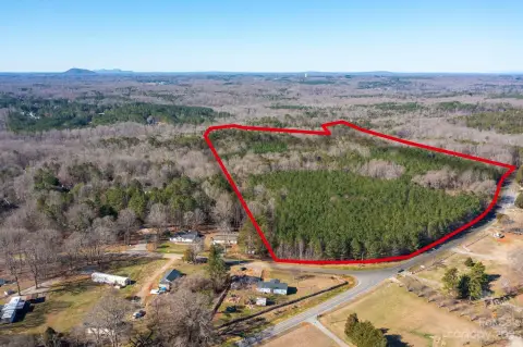 74 Acres in Mount Holly