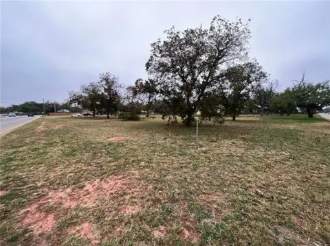 Corner Lot in Abilene, TX