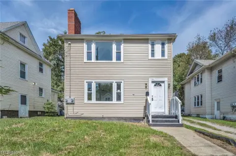 Duplex with New Roof