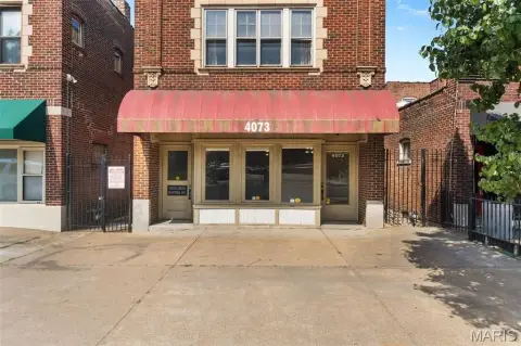 Two-Story Live-Work Office Building